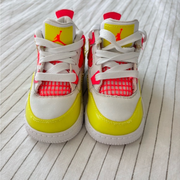 Nike Air Jordan 4 Retro Lemon Venom Pink toddler 7c - Picture 3 of 8